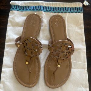 Tory Burch Miller Patent Sandals in Tan size 10.5